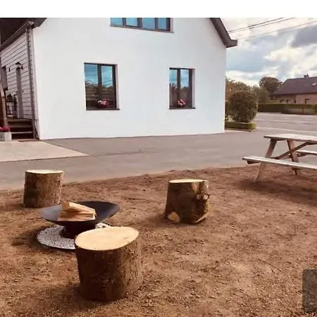 La Chambres D'hotes Et Bed & Breakfast