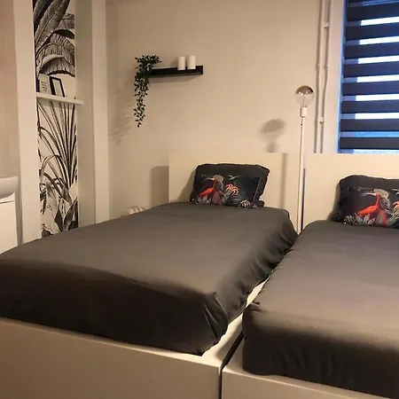 La Chambres D'hotes Et Alojamento de Acomodação e Pequeno-almoço *